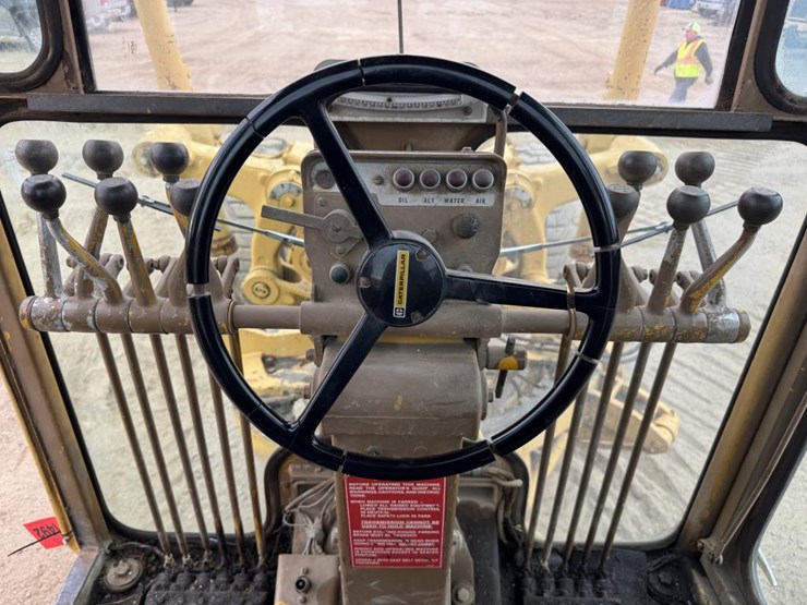 1974-caterpillar-140g-image-41