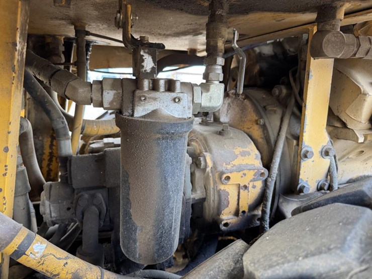 1982-caterpillar-3208-image-43