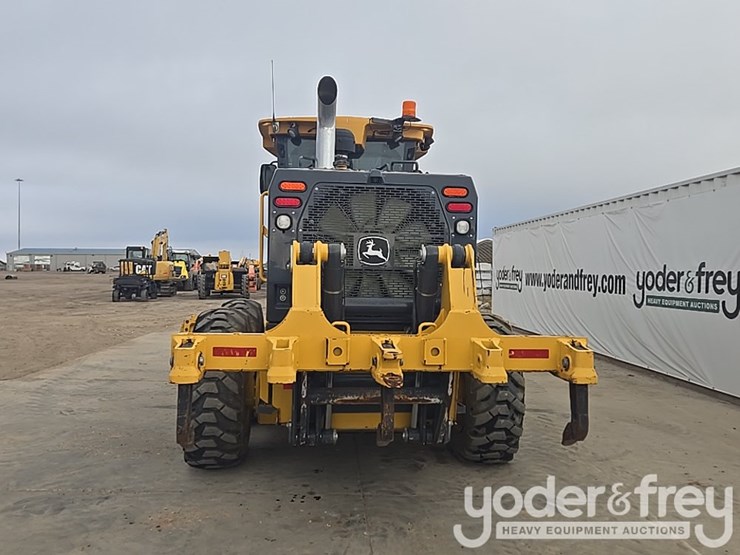 2017-deere-872g-image-4