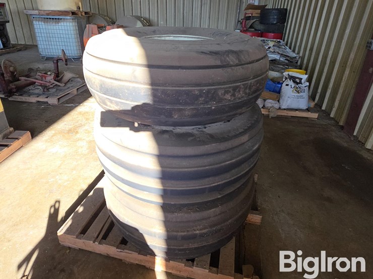 used-16.5-16.1-tires-on-rims-image-8