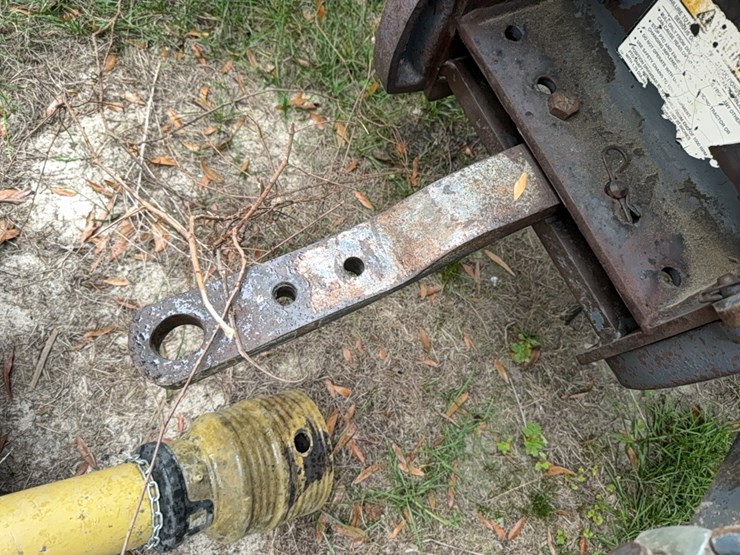 new-holland-8770-image-76