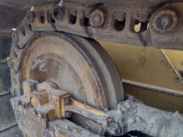 2005-deere-650j-lgp-image-24