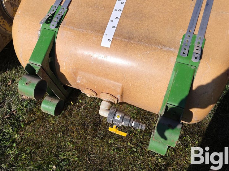 john-deere-200-image-18