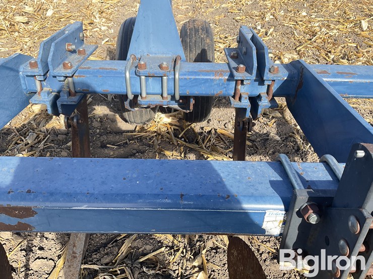 blu-jet-7-shank-sub-soil-tiller-image-18