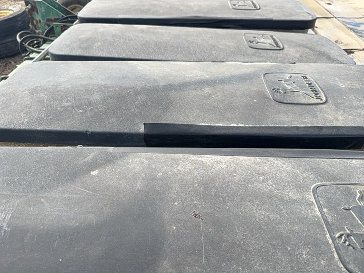 john-deere-7340-image-22