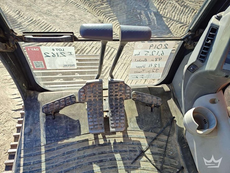 2019-hitachi-zx300-lc-image-45