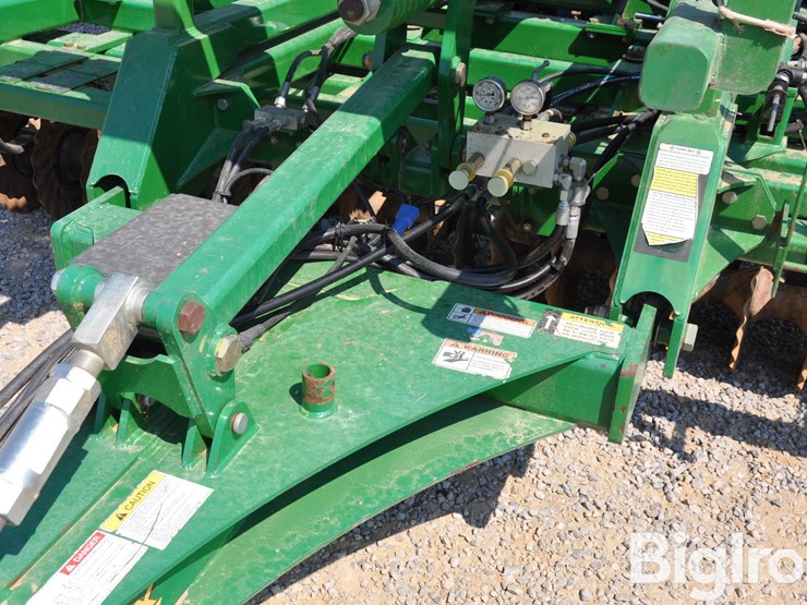 great-plains-4000tm-image-13