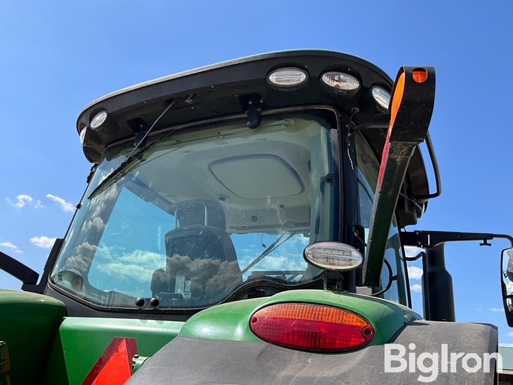 2019-john-deere-8295r-image-9