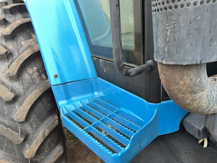 new-holland-8770-image-45