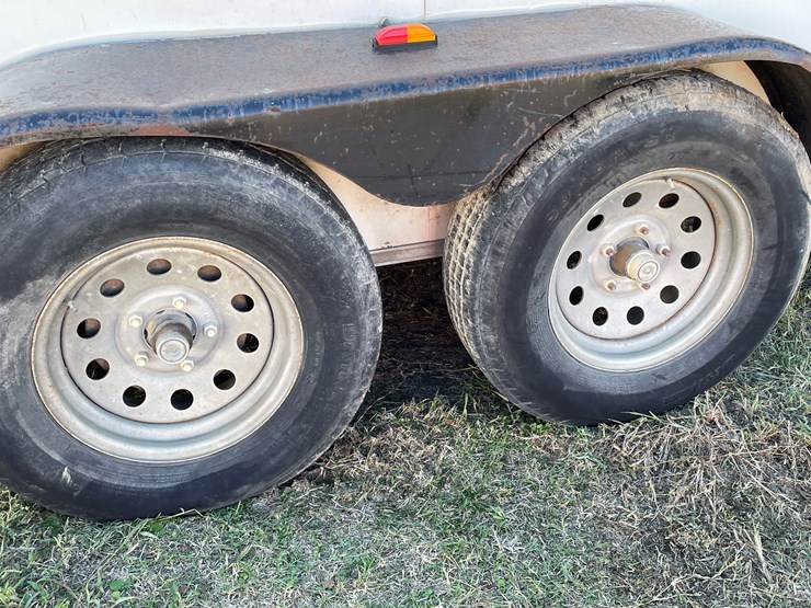 #6231-•-2017-ameritrail-enclosed-cargo-trailer-(trailer-#0996)-(has-wi-title)-image-8