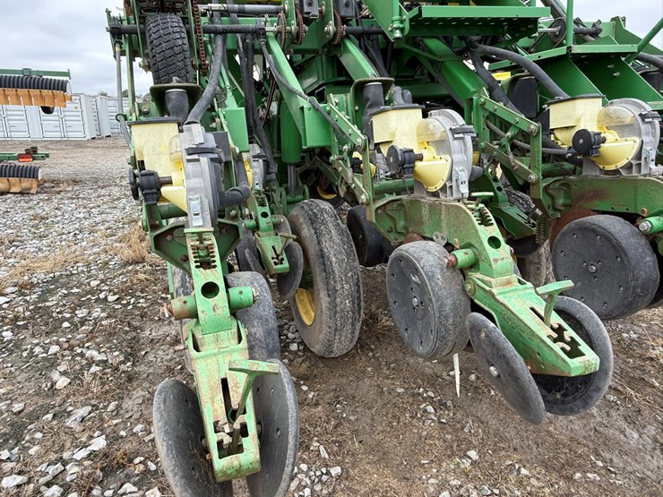 john-deere-1790-image-98