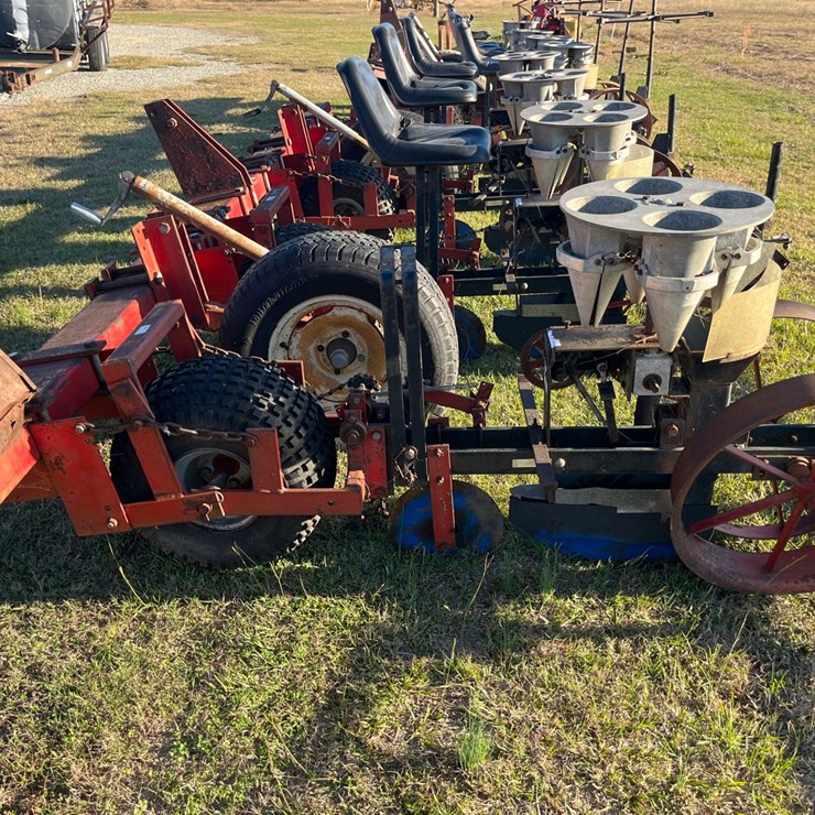4 row set Mechanical 6000 carosel transplanters on a 210”x4”x7” bar located at 1244 Vandiford Thomas Rd Snow Hill N C  call 252-531-8061 for info