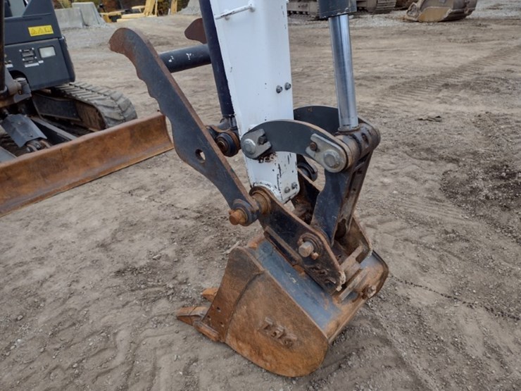 bobcat-e35i-image-18