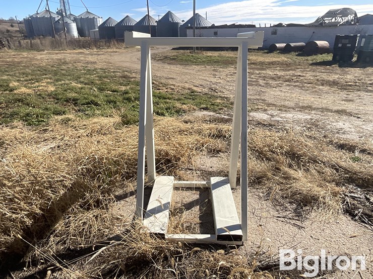 friesen-bulk-bag-tender-image-4