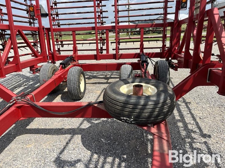 2017-mcfarlane-hdl-1100-44'-flex-harrow-image-15