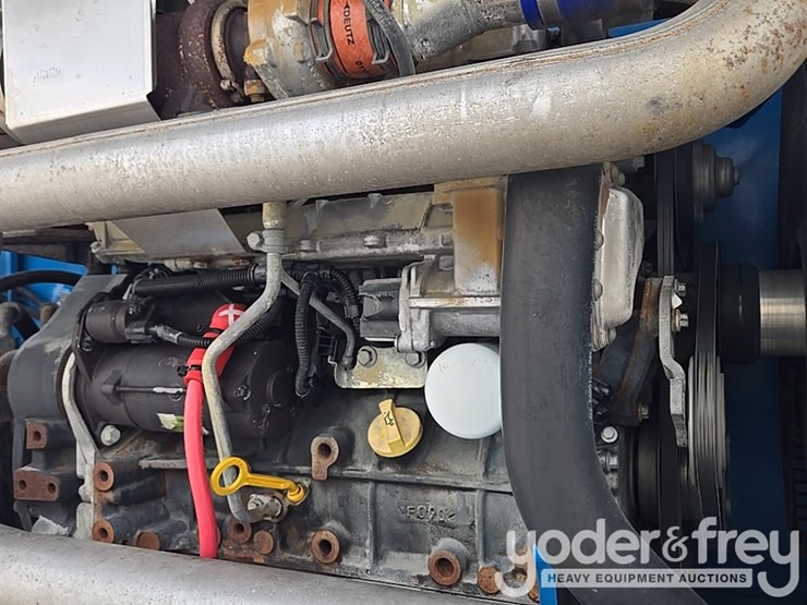 2015-genie-zx-135-image-81