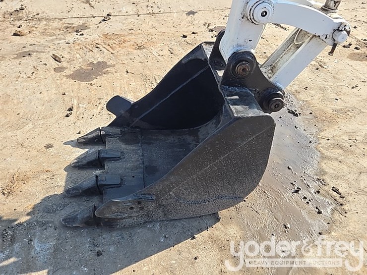 bobcat-331g-image-10