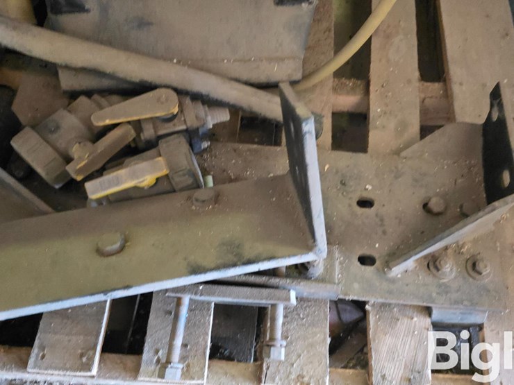 saddle-tanks-&-poly-tanks-image-12