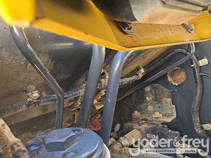 2018-komatsu-wa200-8-image-64