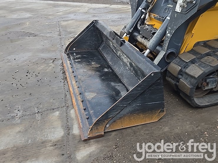 2020-deere-333g-image-9