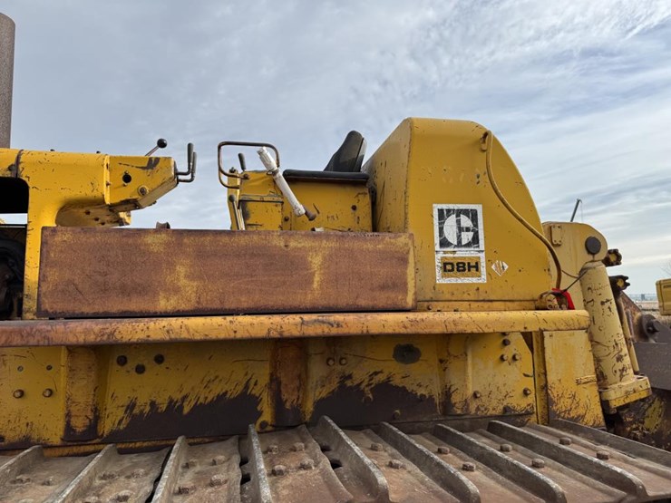 caterpillar-d8h-image-11