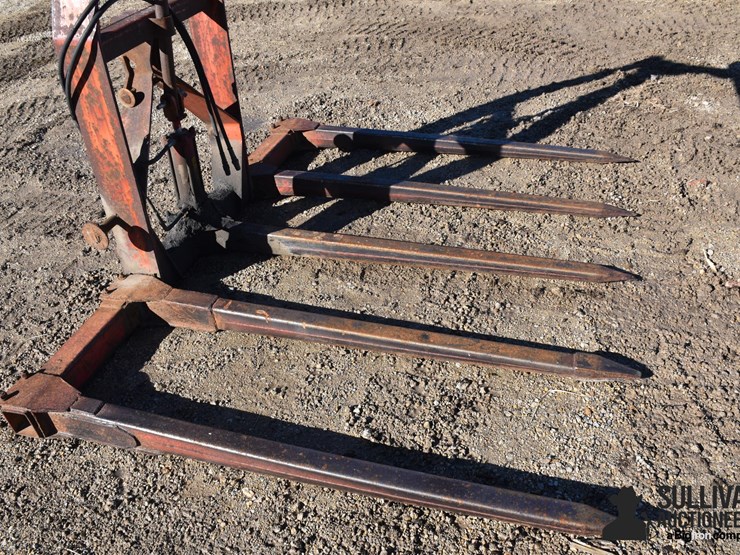 heston-3-pt-bale-mover-image-11