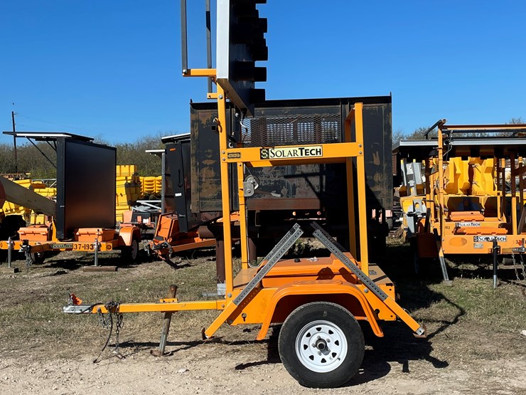 #6316-•-2018-solar-tech-arrow-board-(trailer-#37164),-no-title-image-3
