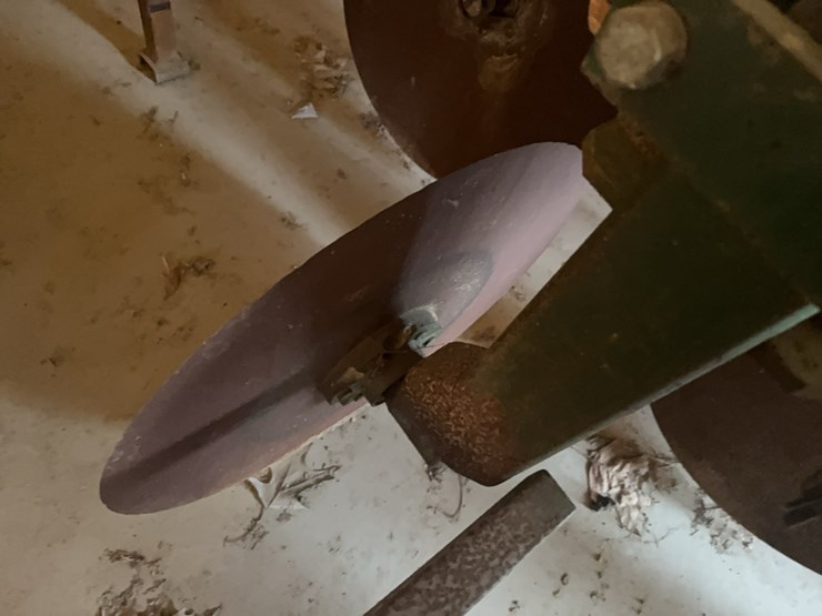 strickland-4-row-sweet-potato-inverting-plow-image-17