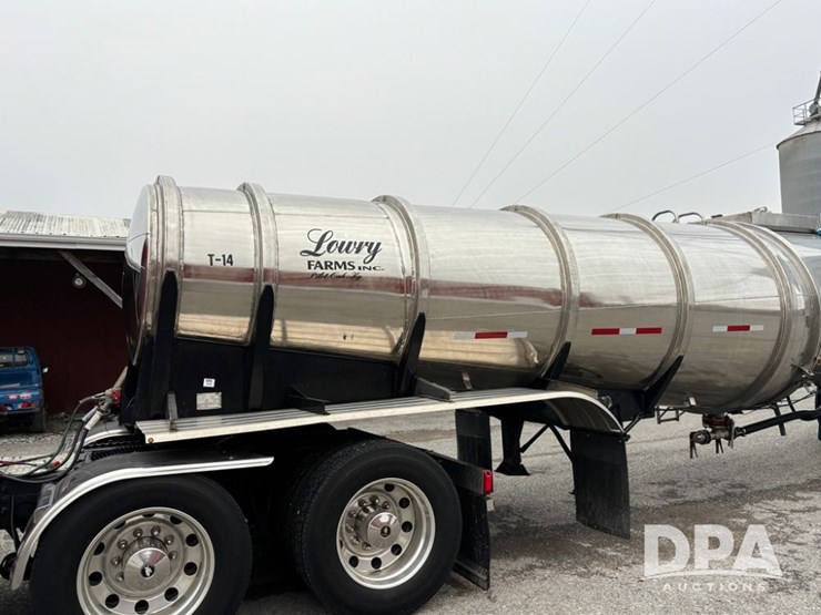 1982-trailmobile-trailer-image-2