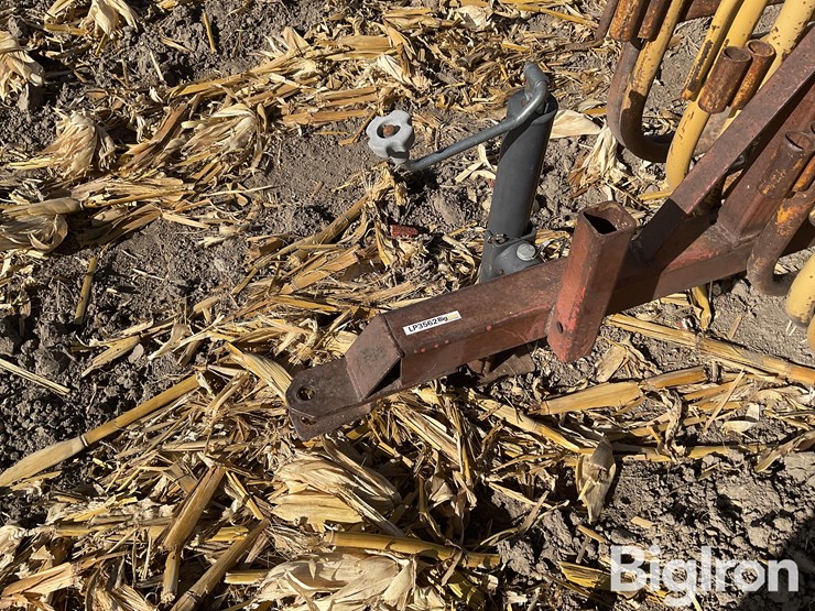 panel-trailer-w/-panels-image-9