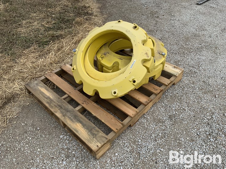 john-deere-tractor-weights-image-1