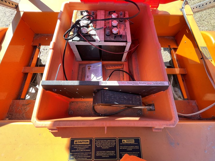 #6321-•-2020-solar-tech-arrow-board-(trailer-#37190)-(no-title)-image-8