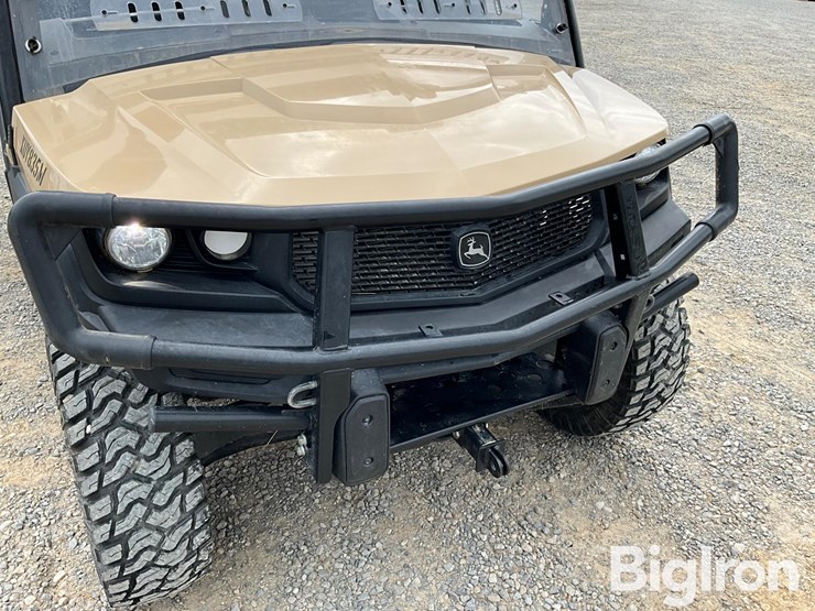 2023-john-deere-gator-image-10