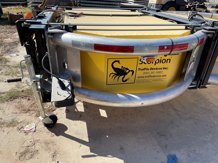 #6347-•-scorpion-crash-attenuator-image-11