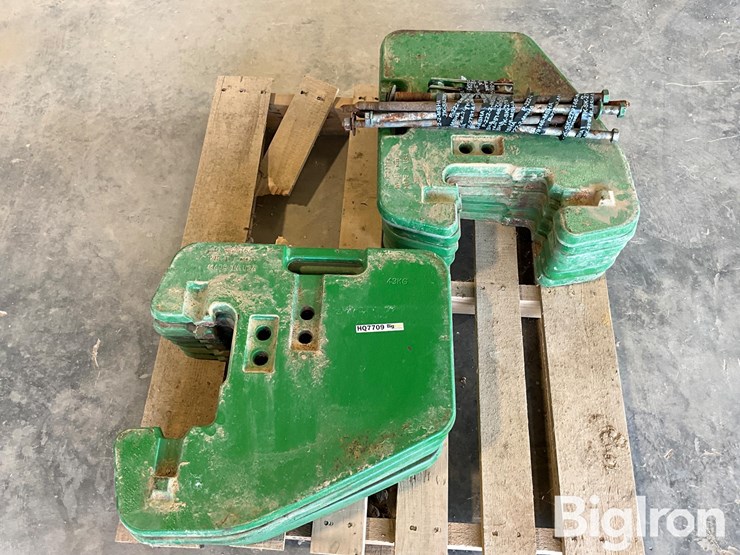 john-deere-12-image-8