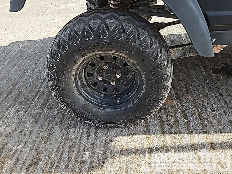 2019-club-car-carryall-1700-image-16