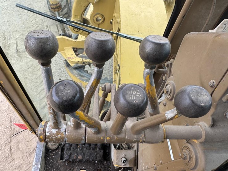 1974-caterpillar-140g-image-44