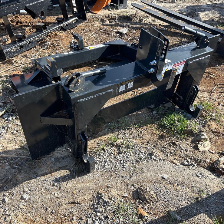 #43 • SKID STEER TO 3PT QUICK HITCH ADAPTER