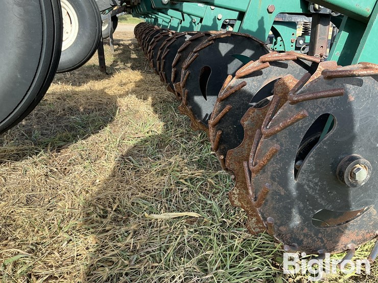 strip-cat-strip-tiller-image-17