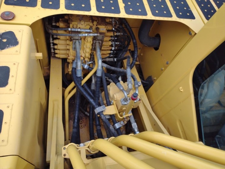 komatsu-pc290-lc-11-image-48