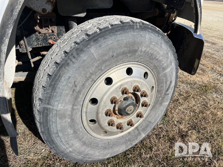 2007-freightliner-petroleum-truck-(jn3391,-unit-2373)-image-21