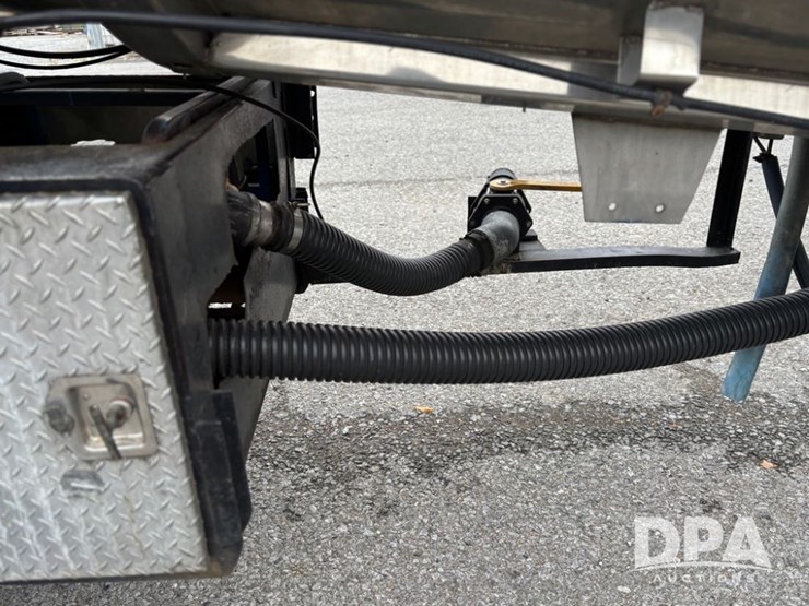 1982-trailmobile-trailer-image-60