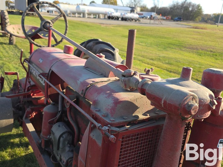 1939-farmall-f-14-2wd-tractor-image-12