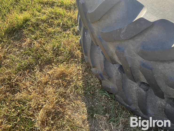 john-deere-14-image-11