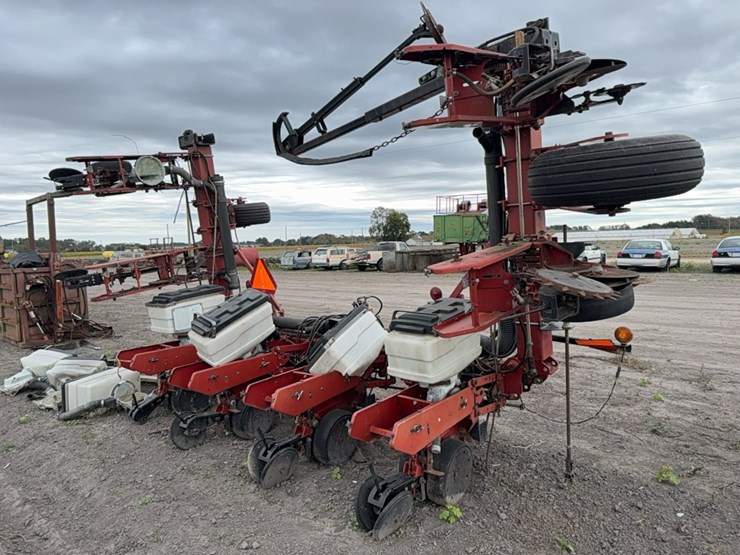 agco-white-8700-image-13