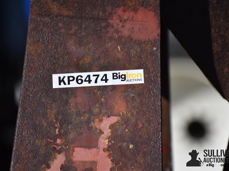 heston-3-pt-bale-mover-image-12