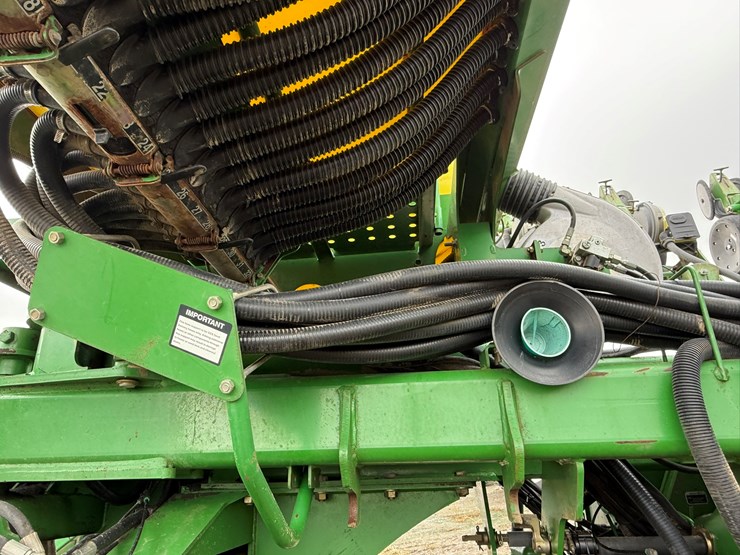 john-deere-1790-image-87