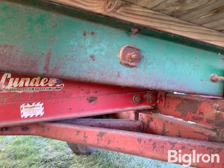 david-bradley-dump-wagon-image-18