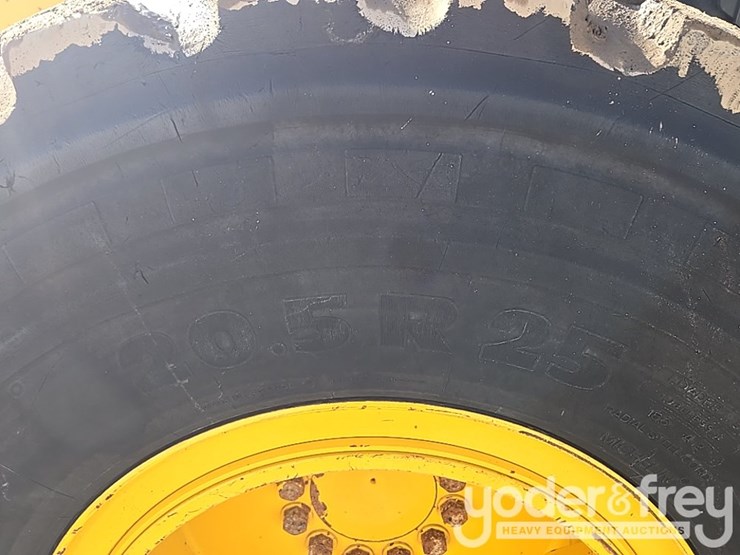 2018-komatsu-wa200-8-image-18