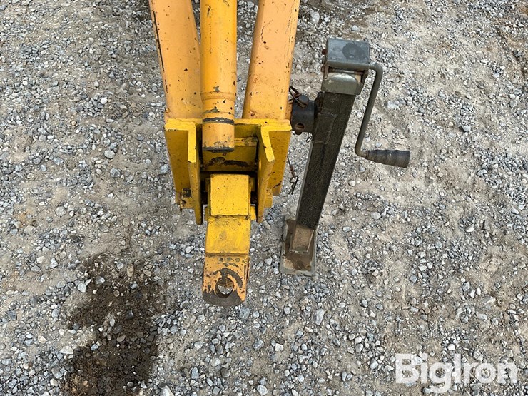 hurricane-24w1000-ditcher-image-9